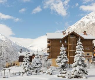 Hotel Amerikan, Livigno (© Agenzia Living) -  Lyžovačky v Alpách, www.hitka.sk