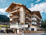 (© Hotel Antines) - Lyžovačky v Alpách, Formula F1, Dovolenka na lodi a plavby, www.hitka.sk