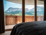 Izba Alpina DeLuxe (© Hotel Antines) - Lyžovačky v Alpách, Formula F1, Dovolenka na lodi a plavby, www.hitka.sk