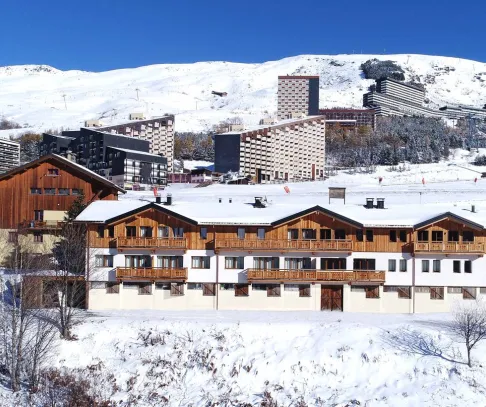 Chalet Alice (© Odalys Vacances) Lyžovačky v Alpách, Dovolenka na lodi a plavby, Formula F1, www.hitka.sk