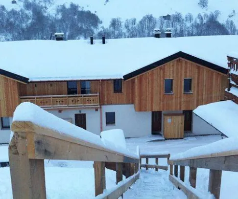 Chalet Marie (© Odalys Vacances) Lyžovačky v Alpách, Dovolenka na lodi a plavby, Formula F1, www.hitka.sk