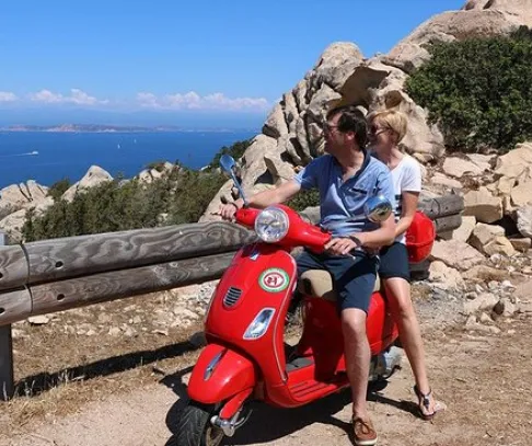 Sardínia (© Kalitumba) Dovolenka na lodi a plavby, Lyžovačky v Alpách, Formula F1, www.hitka.sk