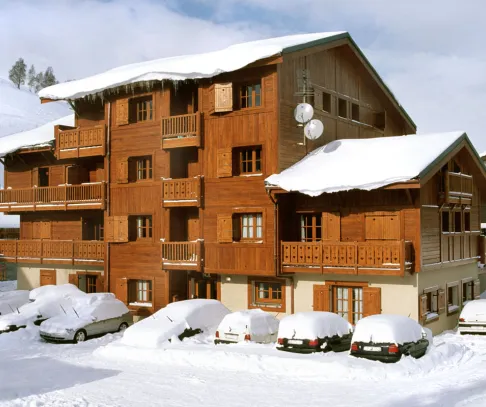 Rezidencia Alpina Lodge (© Vacanceole) Lyžovačky v Alpách, Dovolenka na lodi a plavby, Formula F1, www.hitka.sk