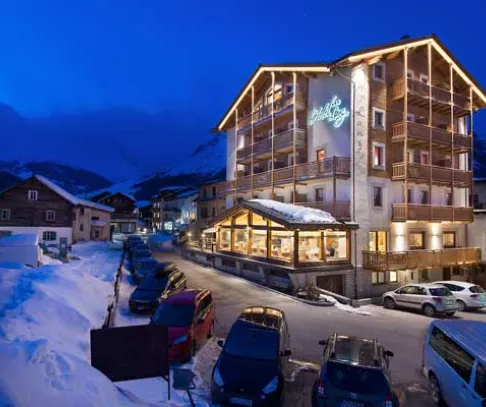 Hotel Lanz, Livigno (© Agenzia Living) -  Lyžovačky v Alpách, www.hitka.sk