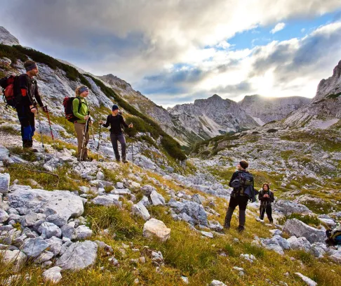 Slovinskom cez Národný park Triglav do slovinskej vinárskej oblasti - turistika v skalnatých horách