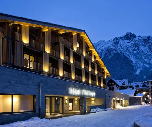 Heliopic /Chamonix (© Heliopic) - Lyžovačky v Alpách, www.hitka.sk