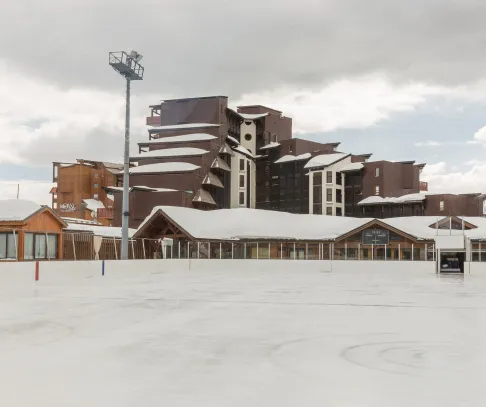 Alpe d'Huez - Ours Blanc (© Imagera, 1.3.2046) - Lyžovanie v Alpách, www.hitka.sk 