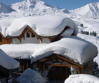 Pohľad na rezidenciu (© Les Montagnettes) - Lyžovačky v Alpách, www.hitka.sk 