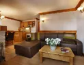 Rezidencia Chalet des Neiges, byt 5P8-10 (© Chalet des Neiges) Dovolenka na lodi a plavby, Lyžovačky v Alpách, Formula F1, www.hitka.sk