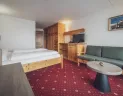 Hotel Club (© Davos Klosters Mountains) Lyžovačky v Alpách, Dovolenka na lodi a plavby, Formula F1, www.hitka.sk