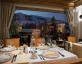 Reštaurácia (©  Hotel Les Sherpas) - Lyžovačky v Alpách, www.hitka.sk 