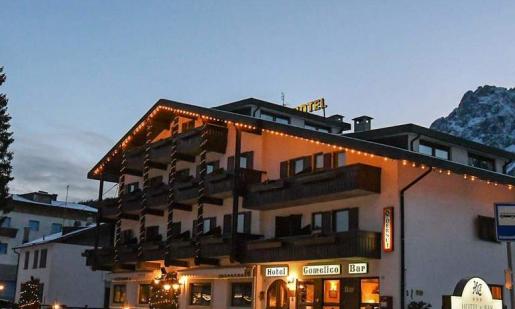 Hotel Comelico (©Hotel Comelico) Lyžovačky v Alpách, Dovolenka na lodi a plavby, Formula F1, www.hitka.sk