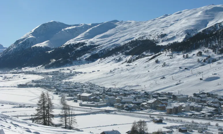 Livigno (© Marta Maggioni) Lyžovačky v Alpách, Dovolenka na lodi a plavby, Formula F1, www.hitka.sk 