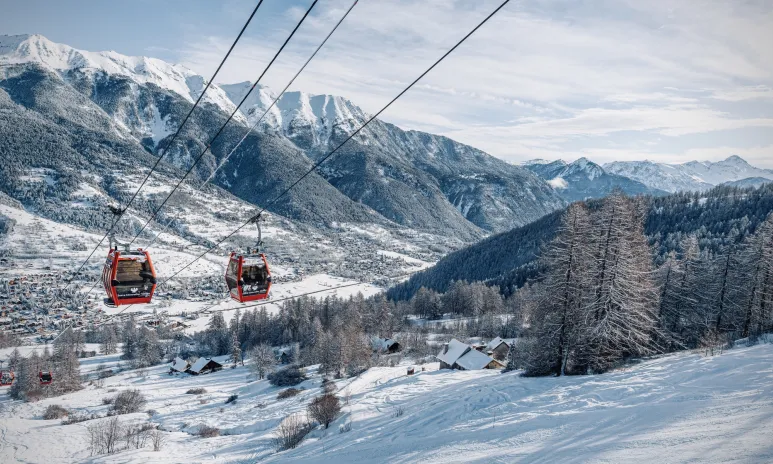 Kabínové lanovky v Serre Chevalier