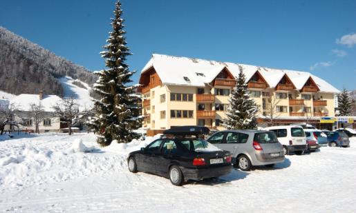 (© Hit Alpinea) -  Lyžovačky v Alpách, www.hitka.sk