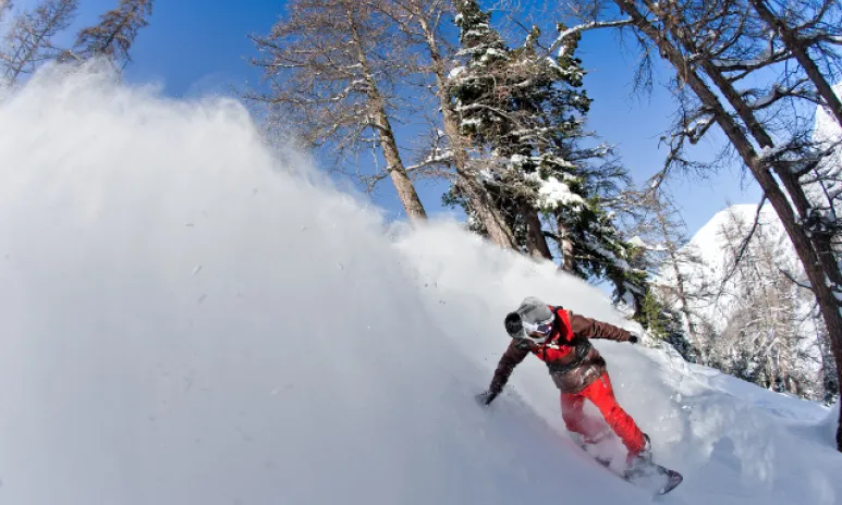 (© Isola 2000) - Lyžovačky v Alpách, www.hitka.sk 