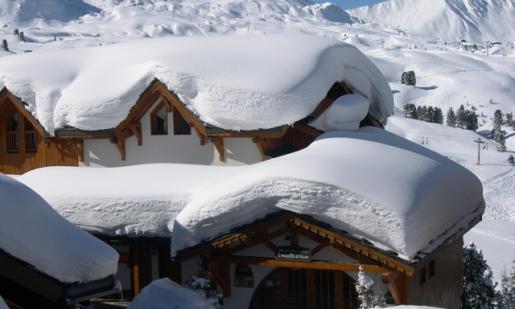 Pohľad na rezidenciu (© Les Montagnettes) - Lyžovačky v Alpách, www.hitka.sk 