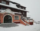 (© Hotel Tauplitzefhof- Tauplitz) - Lyžovačky v Alpách, www.hitka.sk