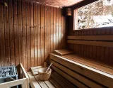Sauna v hoteli Le Refuge des Aiglons (© Yoan Chevojan, Temmos Hotels) Lyžovačky v Alpách, Dovolenka na lodi a plavby, Formula F1, www.hitka.sk