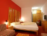 Dvojposteľová izba Komfort v hoteli Marcius (© Hotel Marcius) Lyžovačky v Alpách, Dovolenka na lodi a plavby, Formula F1, www.hitka.sk