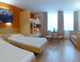Hotel JUFA Schladming (© JUFA  Hotels Sportalpen) Lyžovačky v Alpách, Dovolenka na lodi a plavby, Formula F1, www.hitka.sk