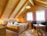 (© Hagan Lodge Alpen Parks - Salzkammergut Touristik) - Lyžovačky v Alpách, Formula F1, Dovolenka na lodi a plavby, www.hitka.sk
