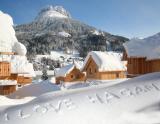 (© Hagan Lodge Alpen Parks - Salzkammergut Touristik) - Lyžovačky v Alpách, Formula F1, Dovolenka na lodi a plavby, www.hitka.sk