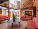 Rezidencia Les Balcons de Val Cenis Le Haut - recepcia (© Les Balcons) Lyžovačky v Alpách, Dovolenka na lodi a plavby, Formula F1, www.hitka.sk