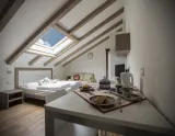 Aparthotel Des Alpes (© Trentino Residences) Dovolenka na lodi a plavby, Lyžovačky v Alpách, Formula F1, www.hitka.sk