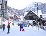 Oz en Oisans (© Chalet des Neiges) Dovolenka na lodi a plavby, Lyžovačky v Alpách, Formula F1, www.hitka.sk