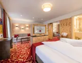 (© Hotel ALPINA) - Lyžovačky v Alpách, Formula F1, Dovolenka na lodi a plavby, www.hitka.sk