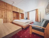 Hotel Club (© Davos Klosters Mountains) Lyžovačky v Alpách, Dovolenka na lodi a plavby, Formula F1, www.hitka.sk