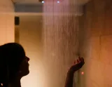 Armon Greenblu Hotel-wellnes v stredisku Folgarida - pohľad sprchu v hotelovom wellness