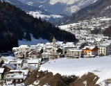Hotel Castello, destinácia Bormio a Santa Caterina v Taliansku - pohľad na zasneženú krajinu