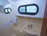 Interiér lode Cruiser Comfort