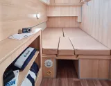 Interiér lode Cruiser Premium+