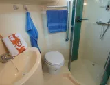 Interiér lode Cruiser Premium