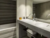 Hotel ORMELUNE vo Val d'Isère - Francúzsko  - kúpeľňa