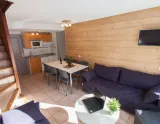 Rezidencia Chalet Jardin Alpin v La Salle les Alpes - Francúzsko  - obývací priestor