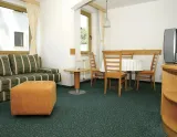 (© Hit Alpinea) -  Lyžovačky v Alpách, www.hitka.sk