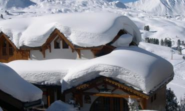 Pohľad na rezidenciu (© Les Montagnettes) - Lyžovačky v Alpách, www.hitka.sk 